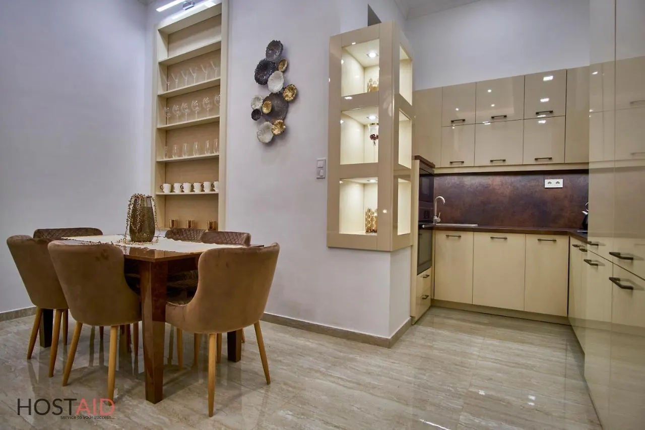 Apartment G7 Budapest - Hostaid