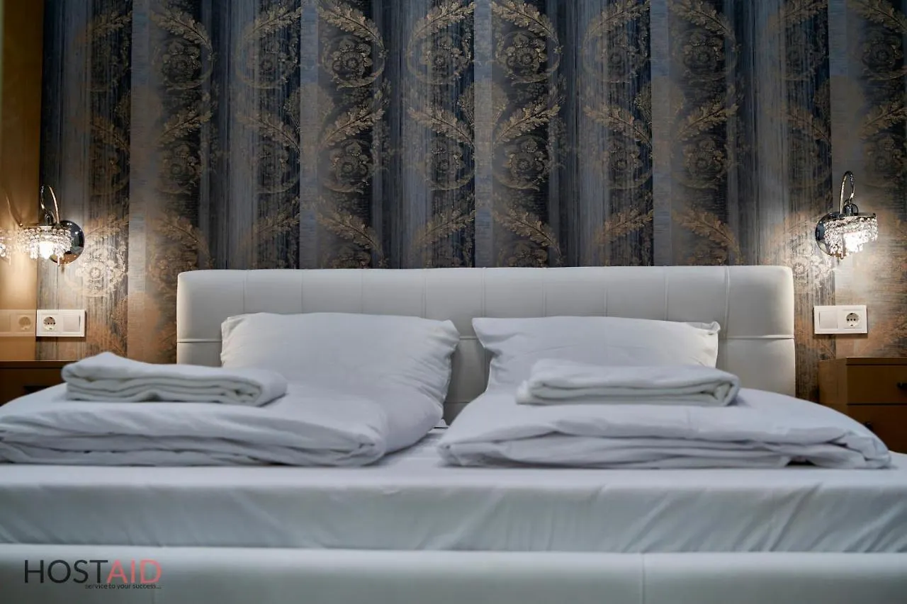 G7 Budapest - Hostaid Apartment